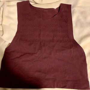 Lululemon cropped tank